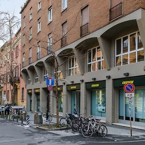 https://piazza-de-calderini-apartment-by-wonderful-italy.emilia-romagnahotels.net